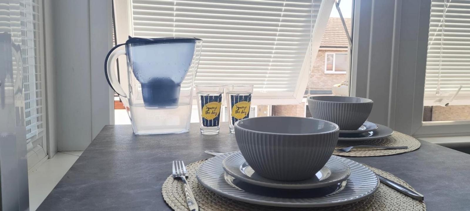 Westcliff-On-Sea Modern 2 Bedroom Apartment - Free Parking Southend-on-Sea Luaran gambar